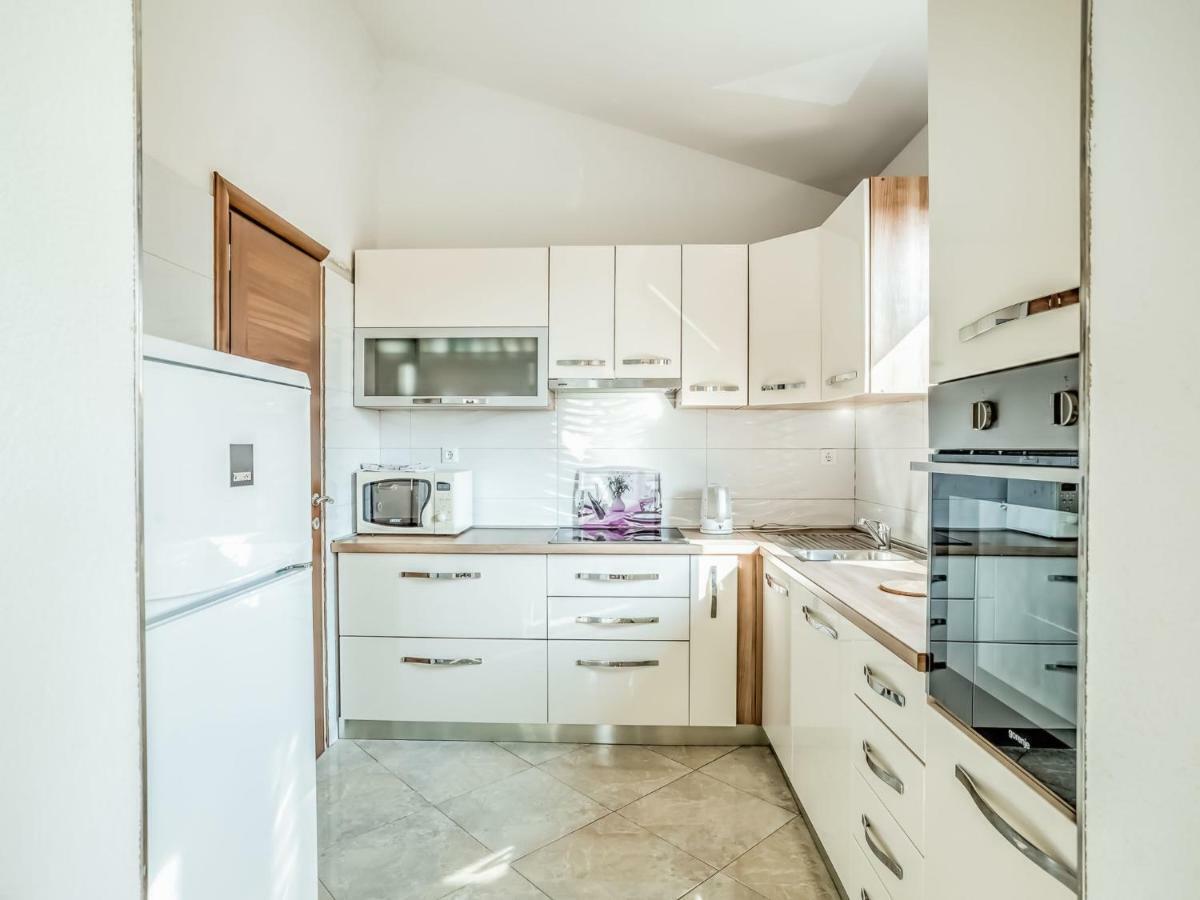 Apartment Ulika-2 By Interhome Tar-Vabriga Ngoại thất bức ảnh